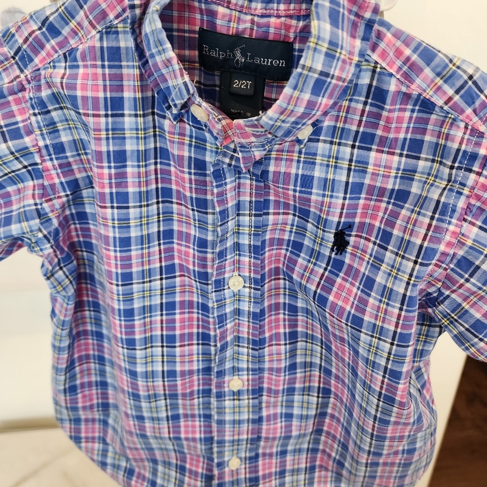 RALPH LAUREN BLUE LABEL, BOYS, SIZE 2T plaid short sleeve button-up shirt. - Picture 7 of 12